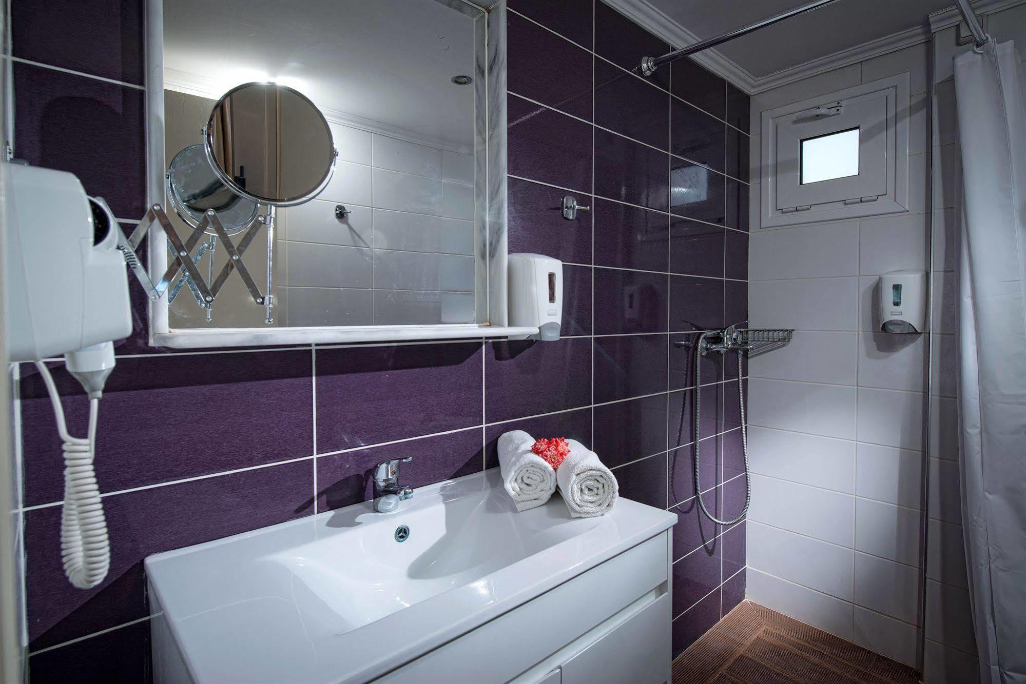 Aparthotel Sunday Life 3*